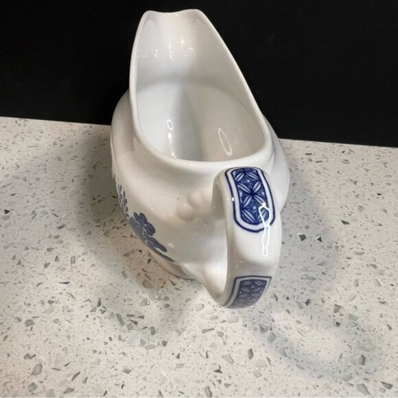 Vintage 1950s CHURCHILL Blue Willow Platter Gravy Boat Set Made in England - Picture 12 of 15